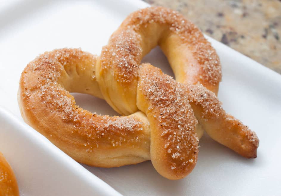 roscafe0's tweet photo. #puertoordaz Recibiendo pedidos para todo el fin de semana de Pretzels 🥨 salados o dulces. WhatsApp 0412 118.67.44. Delivery gratis zona Villa Icabaru, Sierra Parima y Paraitepuy, preguntar por otras zonas. Precio: 2 Pretzels por $1
@villaicabaru1
@LosOlivosInfo https://t.co/ooXIl7LlyE
