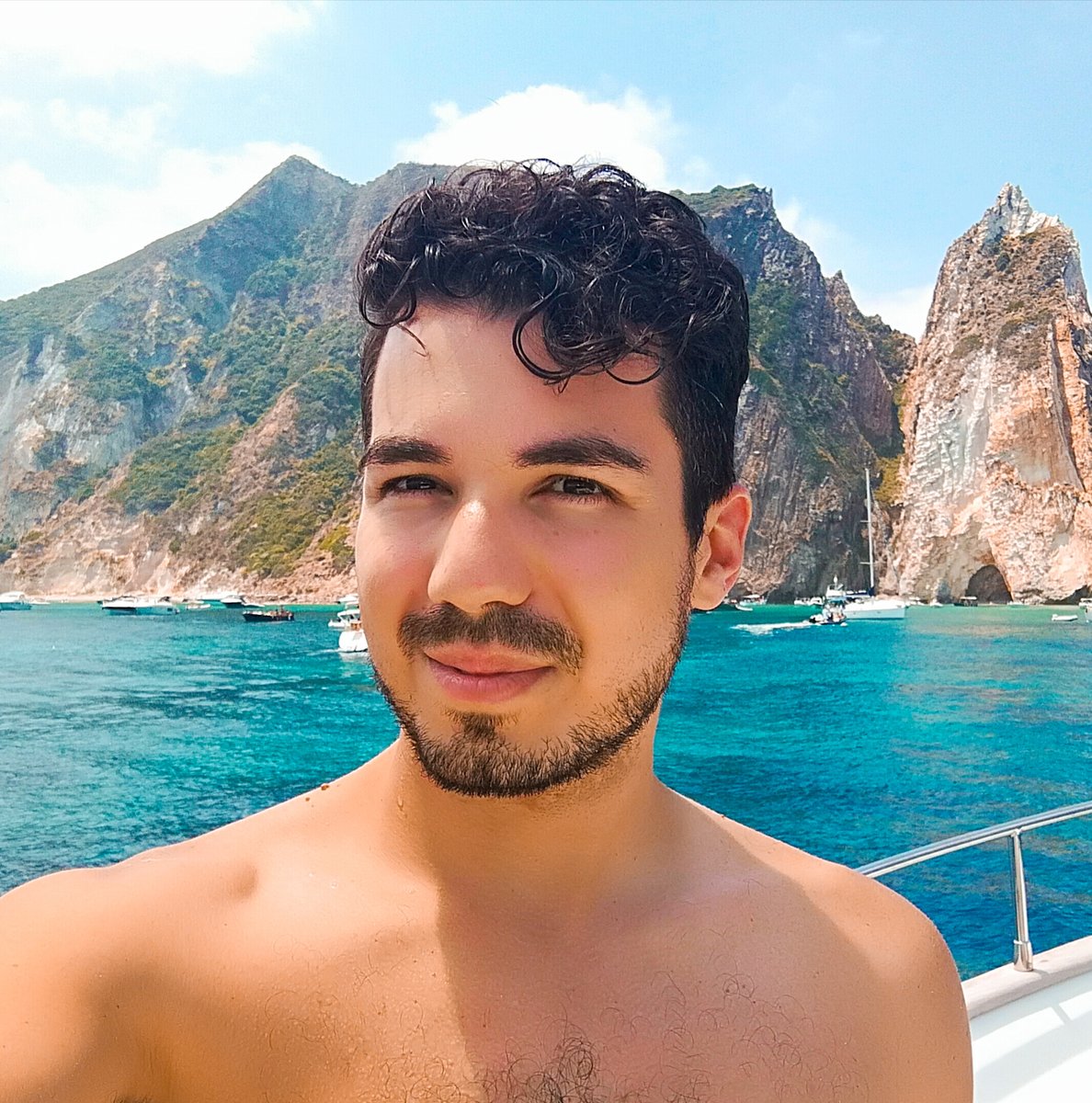 Ti sei assicurato di esserti meritato le vacanze quest'anno? O sarai frustrato rimpiangendo nuovamente di non aver realizzato i tuoi sogni?
Ricorda che solo passando all'azione potrai ottenere risultati concreti. Perciò datti da fare, ora è il momento perfetto ;)
#digitalcreators