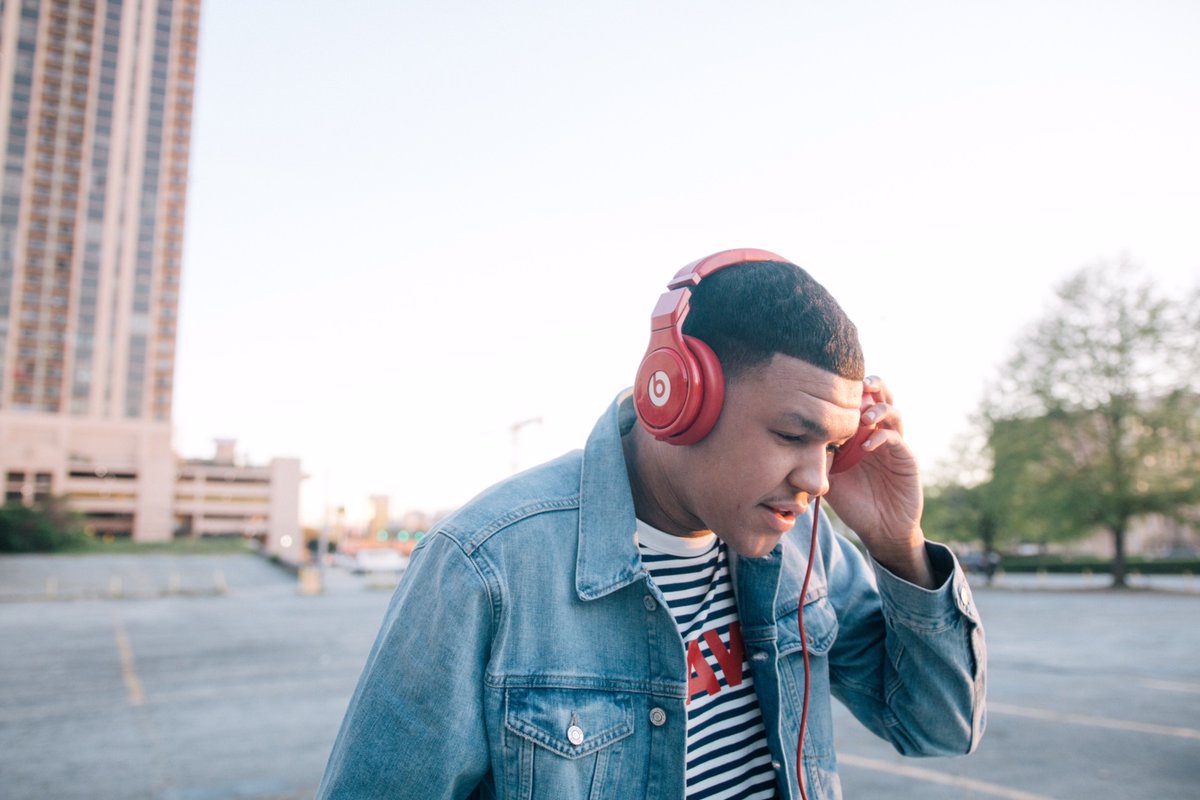 ChiFLAE's tweet photo. Youβve seen and heard him at Taste of Chicago and Coachella and on WGCI-FM and The Jam-WCIU. Join #MyCHIMyFuture, @chicagosmayor and me for a DJ set this weekend with DJ Mike P. β‘ Live on Insta: @DJMikePOfficial
#OwnYourFuture #OwnYourNow https://t.co/L3ciSk0CYm