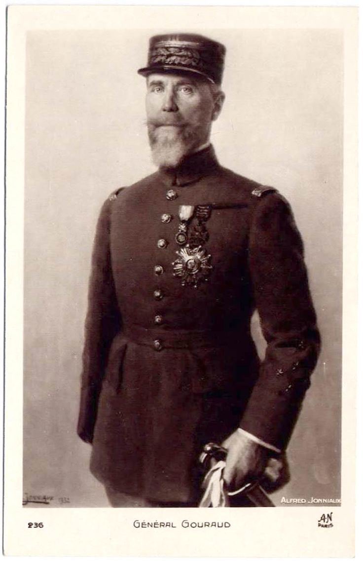 Later becoming the youngest French general, the bearded Henri Gouraud was transferred from his Champagne front to lead the 70,000-strong French force that fought at Gallipoli.