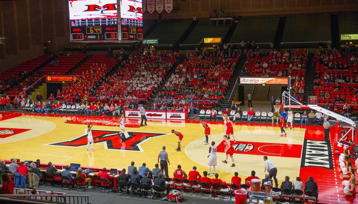 CJ_Gunn22's tweet photo. Blessed to receive an offer from Miami of Ohio University!!!🙏🏾 Thanks to @MiamiCoachO and the rest of the coaching staff🔴⚫️ https://t.co/pB4Q2pwvWn