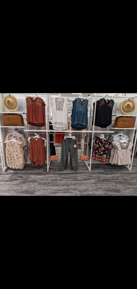 VM_Connor's tweet image. I loved how these two presentations turned out today, and I really wanted to show off some of the exciting moments we have at #T2186 Come and shop these looks!! #TargetStyle #VisualMerchandising #WorkSomewhereYouLove @Bryjudy @Matt_Mc_3 @DZeppuhar @madeleinepm23