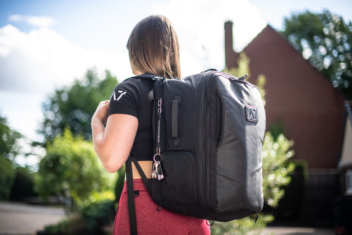 a7intl's tweet photo. The A7 U Bag can carry more than 51 liters/13.5 gallons of storage volume! That's a ton of gear😳⁣⁣

#UBag⁣⁣
#DemandGreatness⁣⁣
#A7Intl https://t.co/7BiNXJy2x3