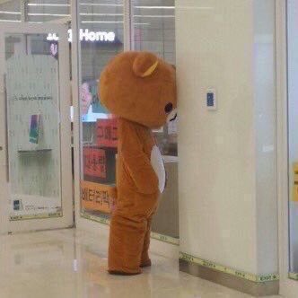 gravityzyx's tweet photo. @jiaeryuta nooooo stop why is this making me sad... bring april back https://t.co/jl09qAMz6p