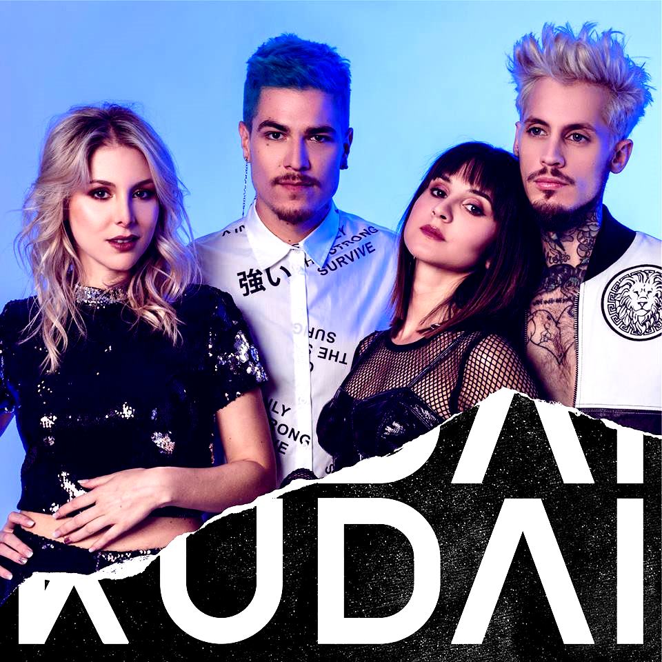 barbidulce's tweet photo. tomando mates y escuchando rbd y kudai https://t.co/rJSOQNU9mK