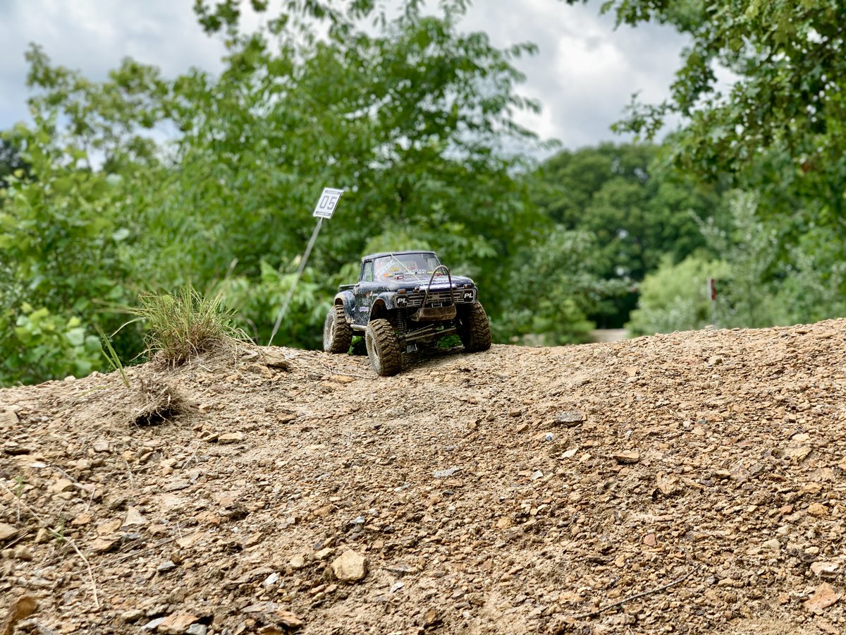 BadlandsOffRoad's tweet photo. Axialfest 2020 has commenced! #RCoffroad #badlandsoffroadpark #attica #Indiana #rockclimbing #axialfest #axialracing https://t.co/kq86FNwR6J