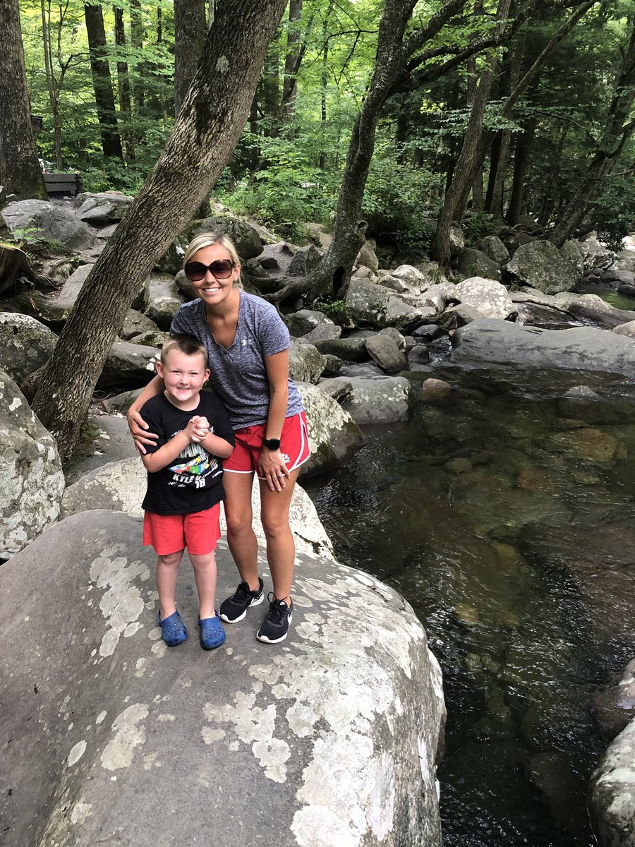 Fahl_Anderson34's tweet photo. Can’t believe I just registered this kid for Kindergarten!!! #timeflies #heissoexcited #schoolcounselor #Southstars https://t.co/RdrFKrsNVI