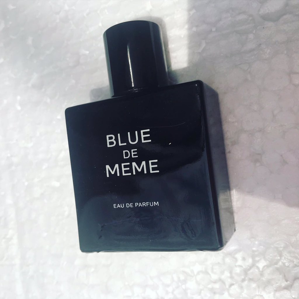 switsanny's tweet photo. Na mumu Dey go boutique! Our 25ml long lasting designers perfume collection is the best thing that could happen to your pocket and fragrance life.
NGN2,500 per bottle. Send a DM for wholesale price/deals.
#25mlperfumes #designersperfumes #naijabusinessonline #sampleperfume https://t.co/RmNfWM86ul