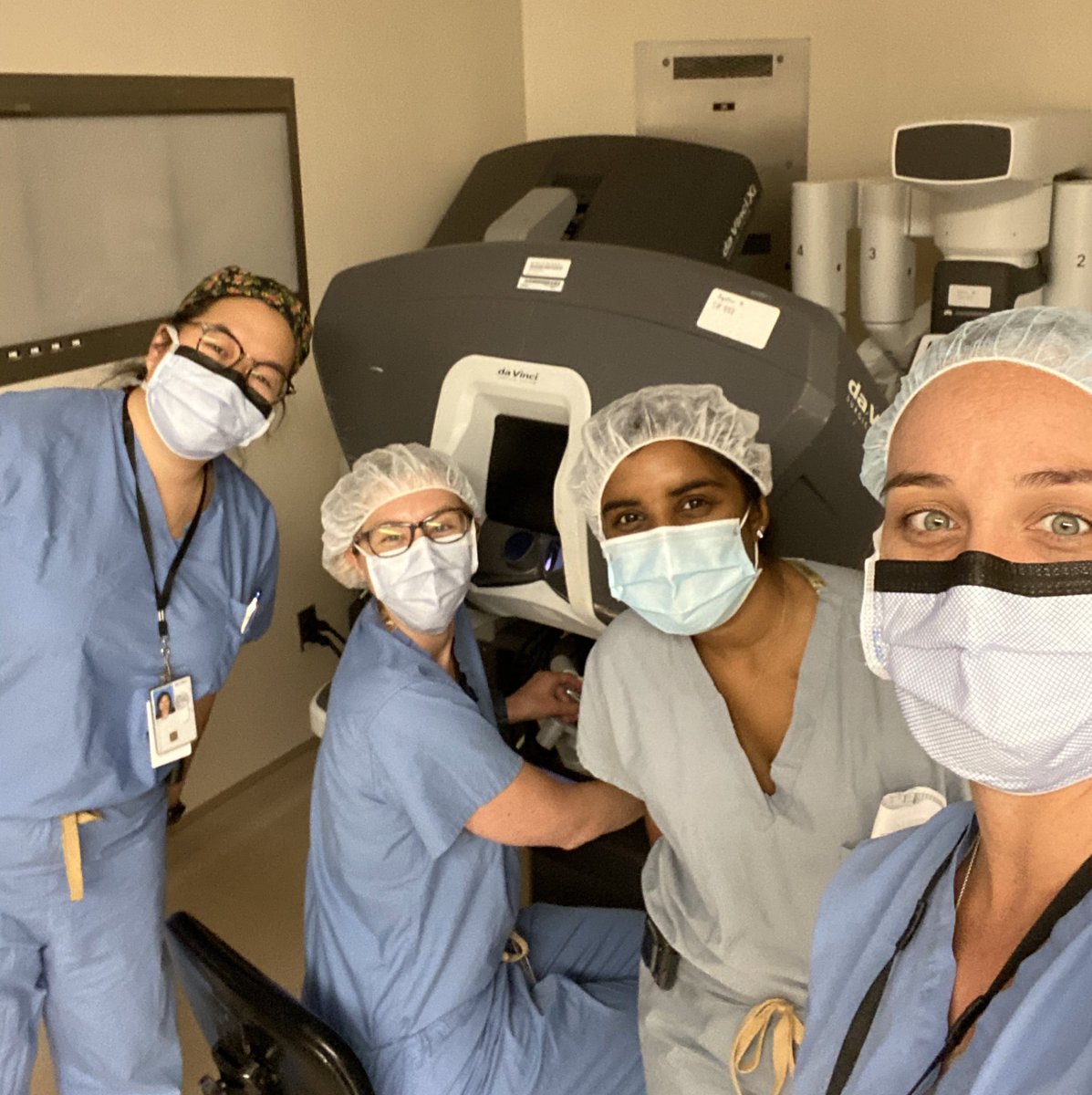 Katie Bingmer (@bingmer) on Twitter photo We couldn’t scrounge up afternoon cases so we spent some time on the robot simulator 🤖 #VAGeneralGang <a href="/UHSurgeryRes/">UH Surgery Residents</a> <a href="/JanetLiMD/">Janet Li</a> <a href="/MardersteinEric/">Eric Marderstein</a> We couldn’t scrounge up afternoon cases so we spent some time on the robot simulator 🤖 #VAGeneralGang <a href="/UHSurgeryRes/">UH Surgery Residents</a> <a href="/JanetLiMD/">Janet Li</a> <a href="/MardersteinEric/">Eric Marderstein</a>