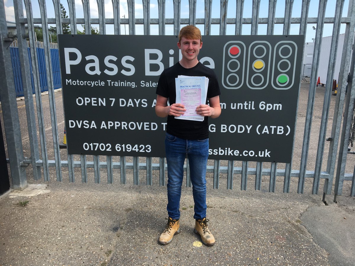 PassBike's tweet photo. Congratulations to Bayley on doing the double and passing Module 1 & 2 today both with 0 minors! Well done to Colin yesterday on passing Module 2! Enjoy your new bikes gents! #passedwithpassbike #basildondtc #newbikers https://t.co/eni1ZZ6DCt