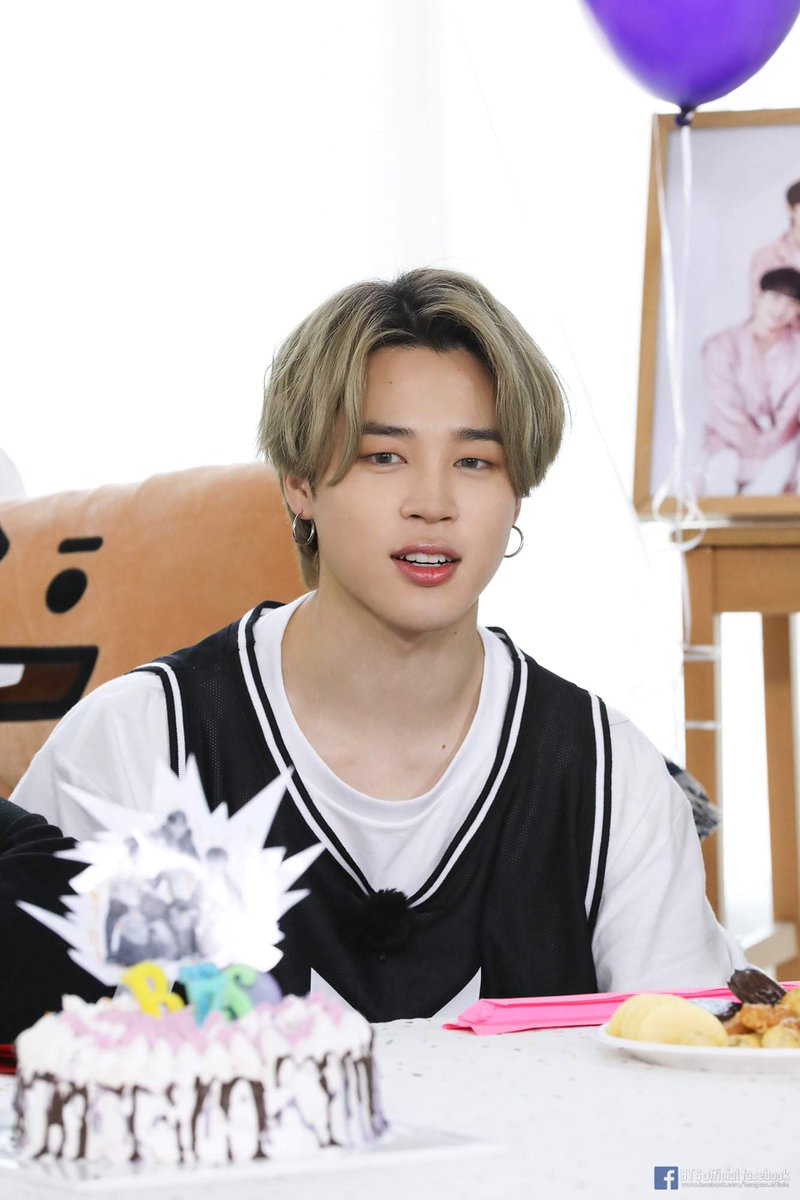 Jimin Chile tweet media