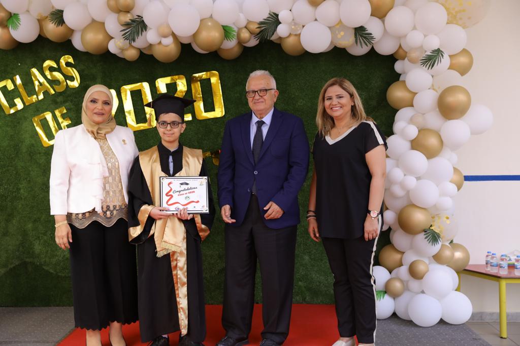 MakAishaSchool's tweet photo. Congratulations Makassed Dawha School for the delightful Graduation 2020 🎓 🎓 @DawhaHighSchool
@HanaJoumaa @GhinaNassab https://t.co/3W34nUjMmE
