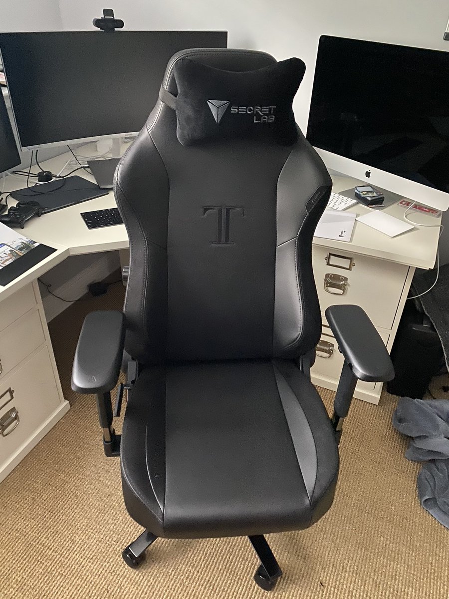 AnthonyCaiafa's tweet photo. So far best chair i have bought in a long time! #Secretlab https://t.co/ATQYGuVDeT