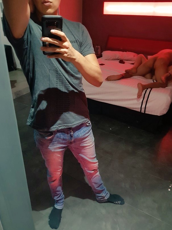 A_Silva212's tweet photo. Toca divertirse 😈😏🔥
#swinger #parejaswingwer https://t.co/UEzjI3a15D