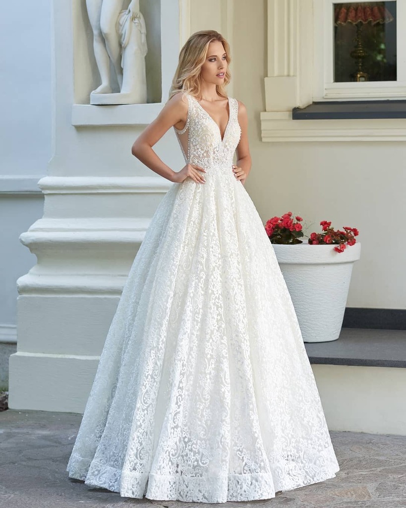 RelevanceBridal's tweet photo. Relevance Bridal
MOONLIGHT 2020 https://t.co/MIGO2KekLm https://t.co/4gPJeSUGhR