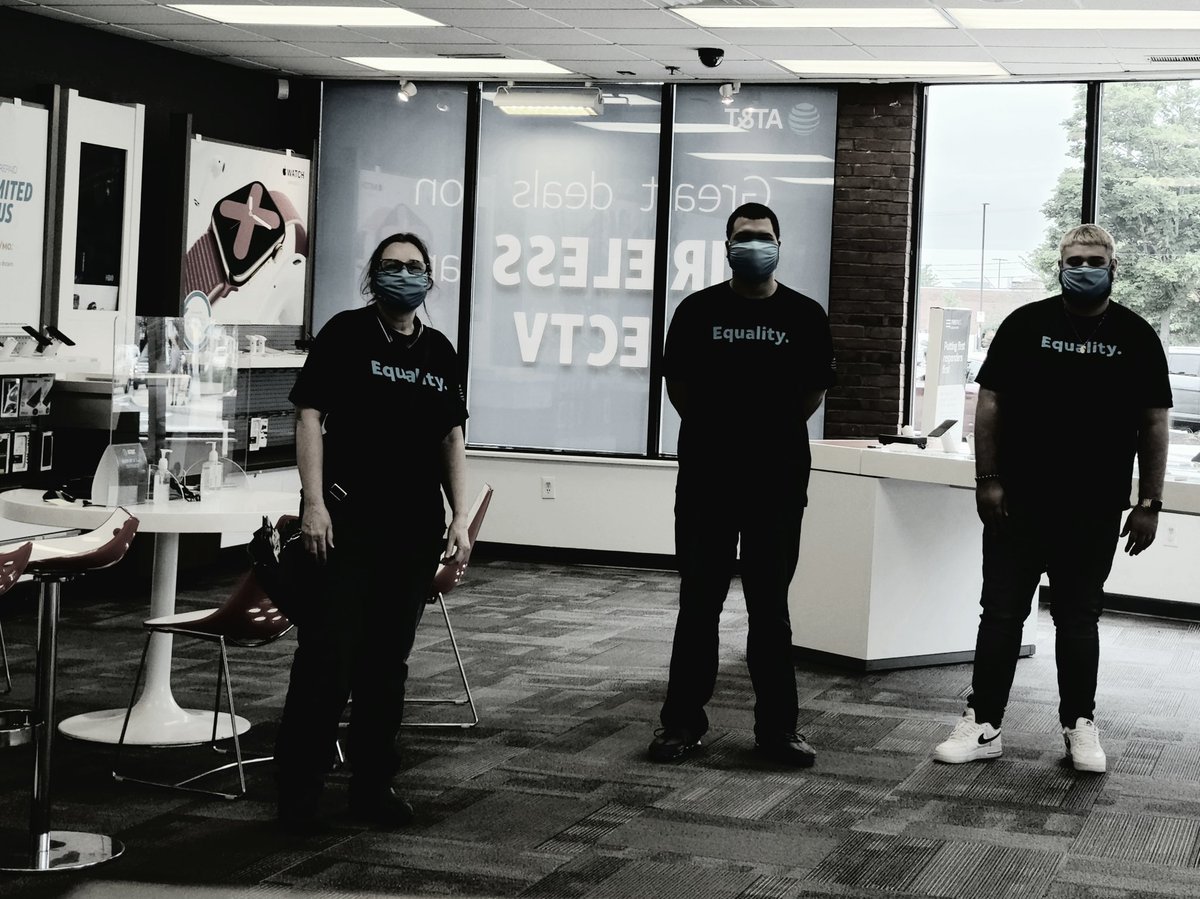 BSanta87's tweet photo. #Standingwithequality #OurNEquality @pnixnix @keroninc @LawVulakh @LewisVargasATT @Donna46548947 @patucadukes @OurOneNE @TheRealOurNE https://t.co/sRjzr0q4wg