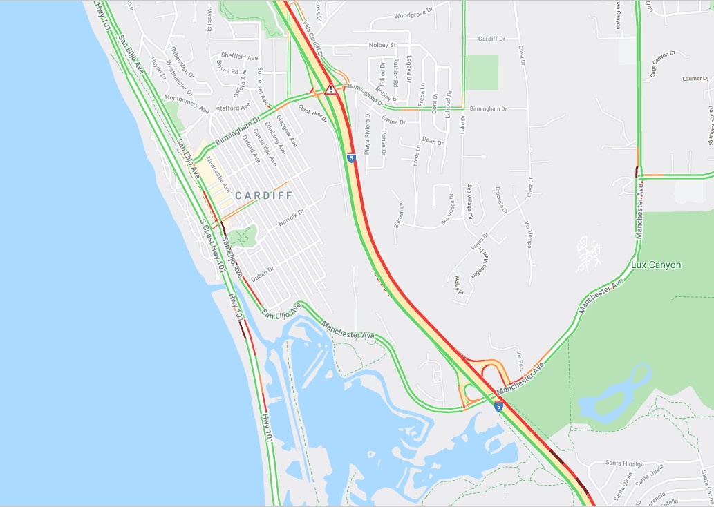 SDCaltrans's tweet photo. #BuildNCCAlert:  NB I-5 near Birmingham Drive, expect delays in @EncinitasGov due to water in right lanes. All lanes open, traffic moving slowly. https://t.co/QSU1fGtj66