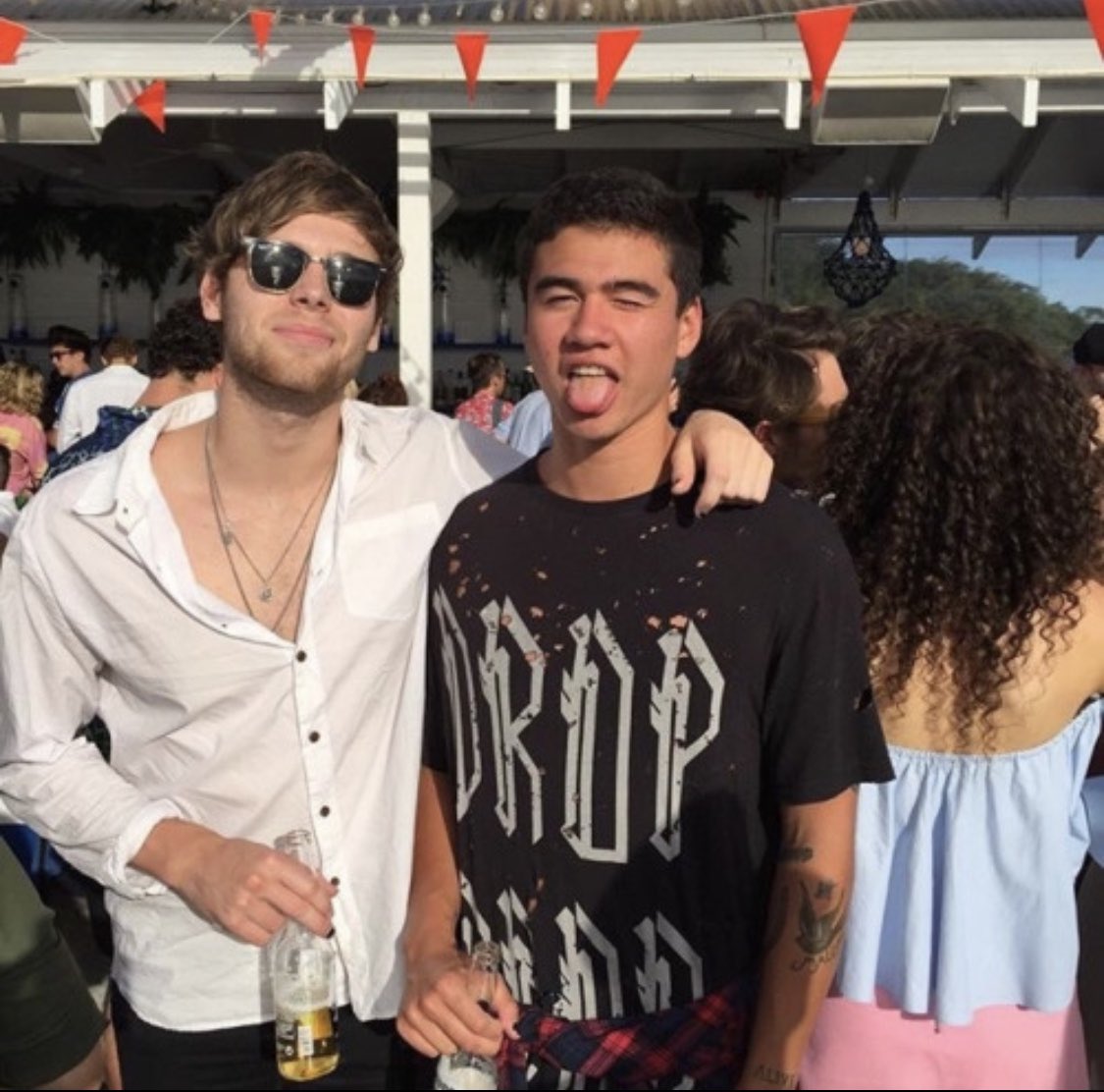 calum hood and luke hemmings: a thread