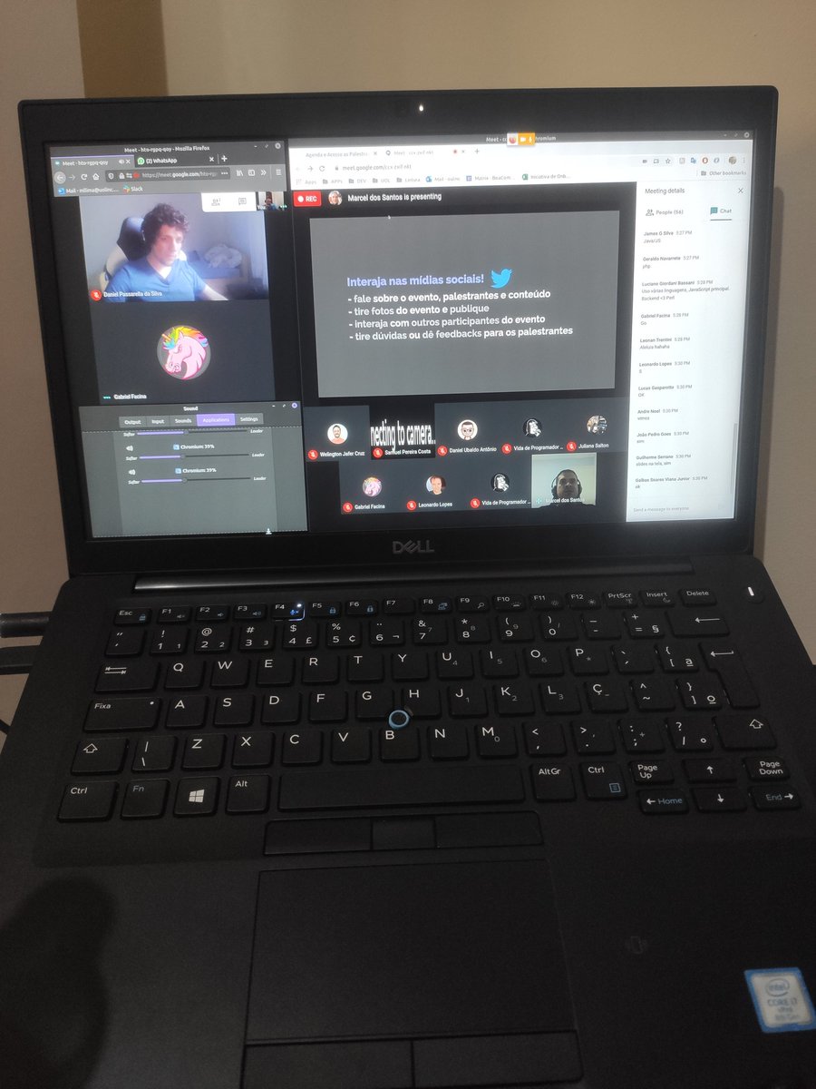 marpriori's tweet photo. Assistindo a Palestra do @marcelgsantos sobre PHP com programação funcional. Em call com o time @KatusArekas @facina_s para já discutir o assunto.
#phpweekend #funcional #php #goboa #gopags https://t.co/DubwT7QnNh
