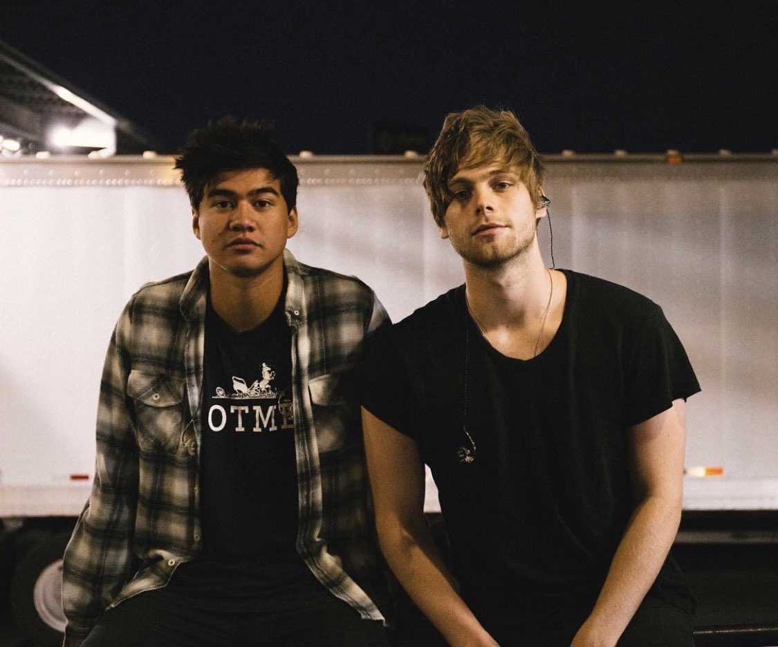 calum hood and luke hemmings: a thread