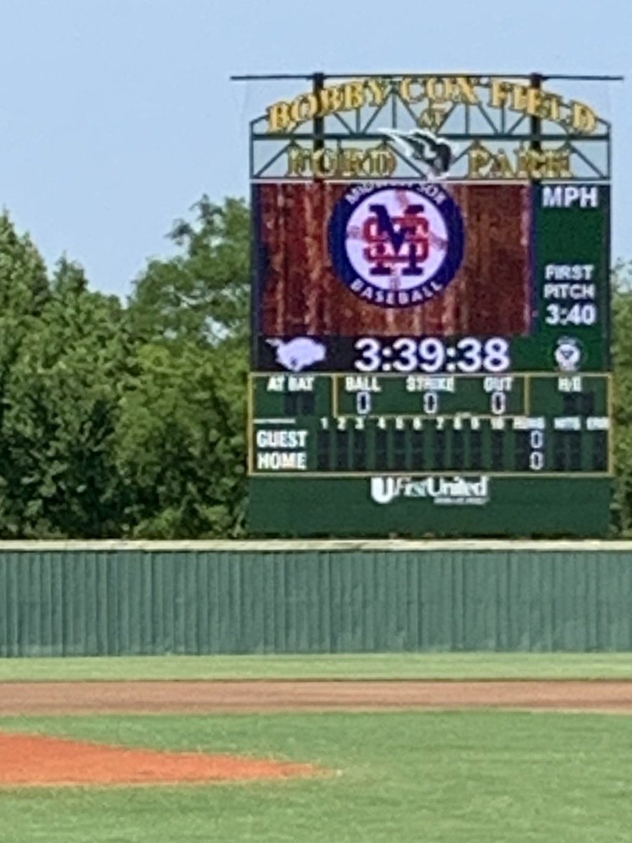 MidwestSox's tweet photo. Game time! https://t.co/Q5u7miuehz