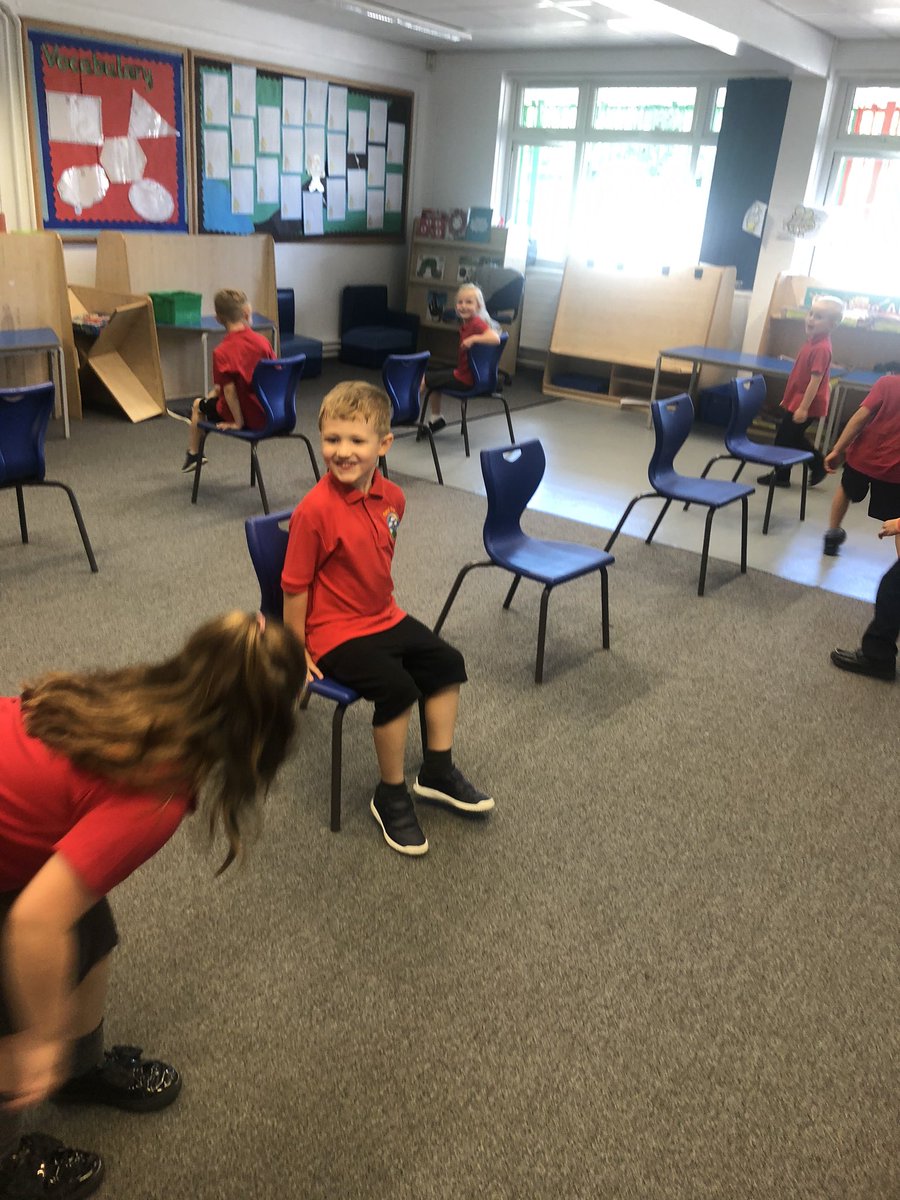 MissAnicholson's tweet photo. We played to some fun games too to make sure the children had a really happy last day! https://t.co/RfXNBfbKSN
