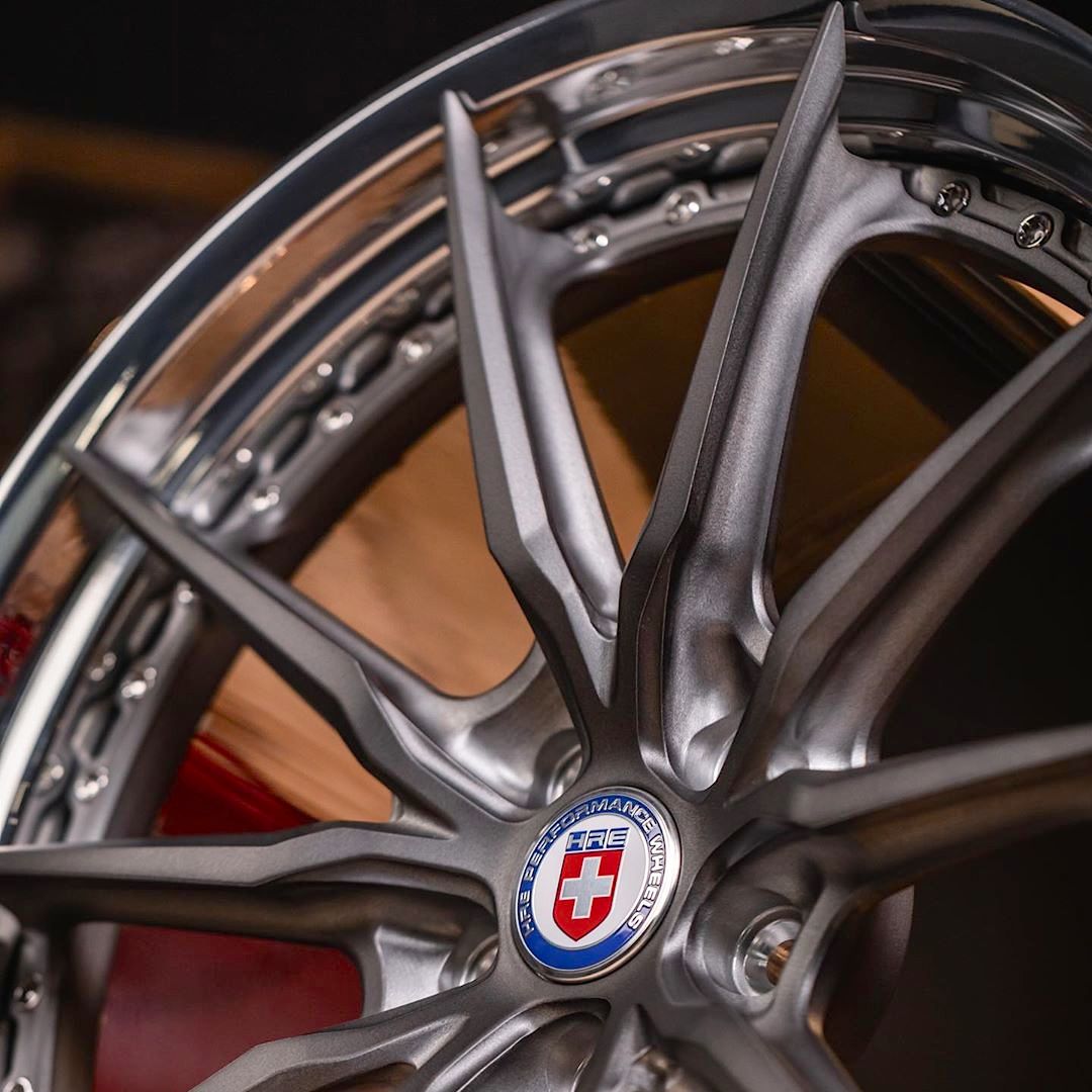 WheelsPMiami's tweet photo. Stunning details on this @hre_wheels #S104SC in Frozen Dark Clear with Polished Clear #FMR Barrel // Pricing reach us at 1.888.23.WHEEL @HRE_Wheels https://t.co/5fzduWvakG