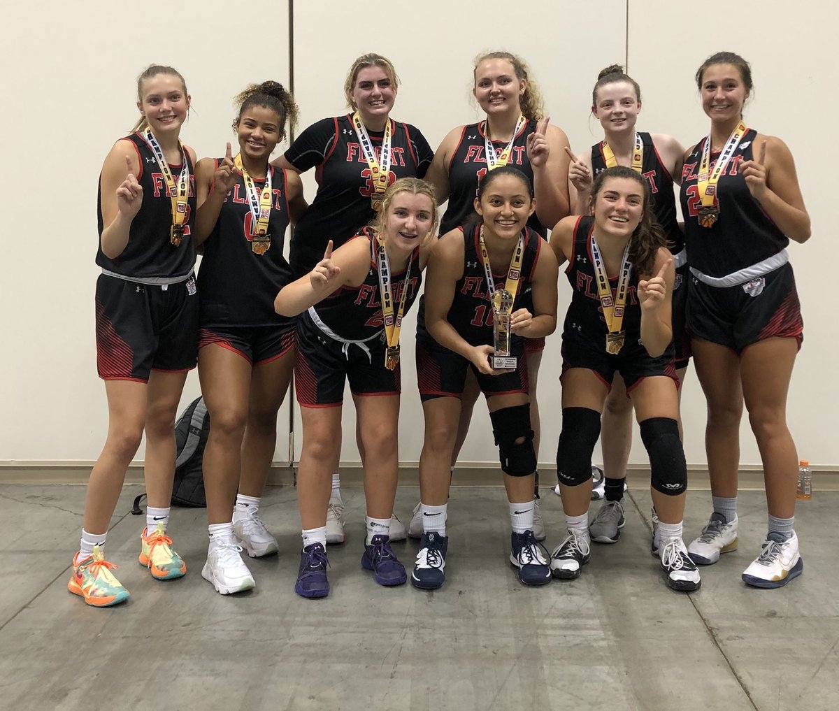 EmmaStanton2021's tweet photo. We will be playing in Tulsa this weekend. @TAKEOVERSports @WorldExposureWB @ARHoopScoop @NYGHoops @BBallWallSt @hoopseen @WBBGems @AYSABasketball @arpreps @McArkbball @ppgirlsbball @CGBR27 @big73miller @ArRecruitingGuy https://t.co/Exm0Q4rG5s