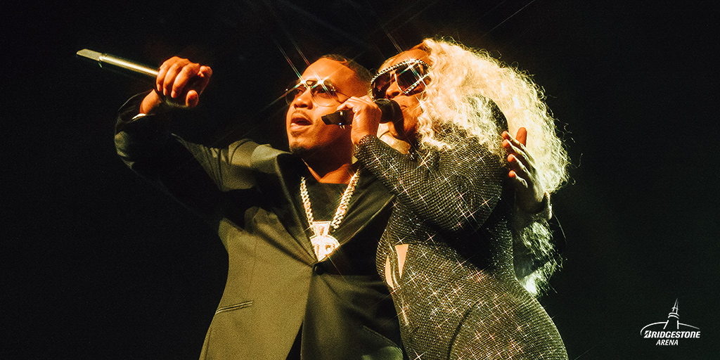 BrdgstoneArena's tweet photo. One year ago today, @maryjblige and @Nas brought the #RoyaltyTour to Bridgestone Arena! https://t.co/lVrRsqDiSF