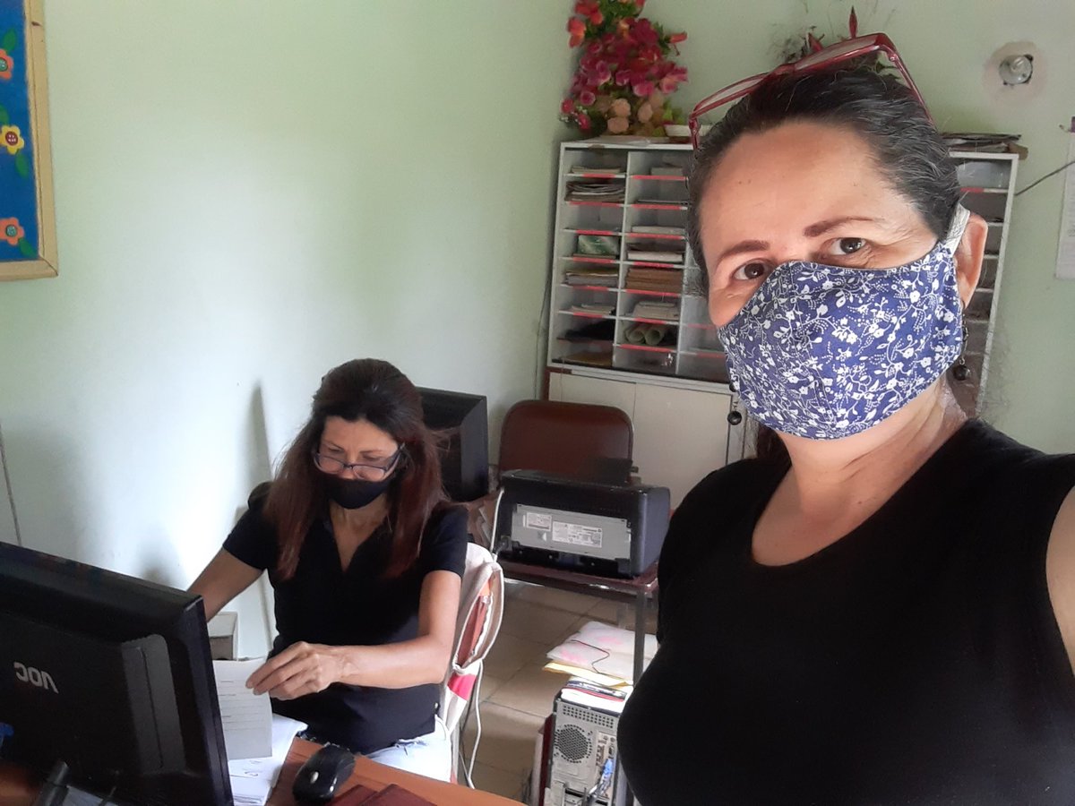 francy_borda's tweet photo. Tutor CBIT apoyando a la E.B Mercedes de Jesus Molina, Fundabit presente https://t.co/2lcOhW3NwL