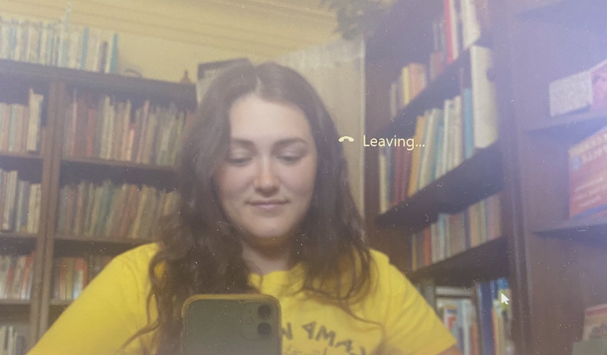 Hanging up on our last call of #GECDSBSLP2020 Thanks for another great year campers! You are one special group of students! So long virtual platforms; until we meet again 💛 <a href="/gecdsbpro/">GECDSB PR</a> <a href="/ClaraHowitt/">Dr. Clara Howitt</a>