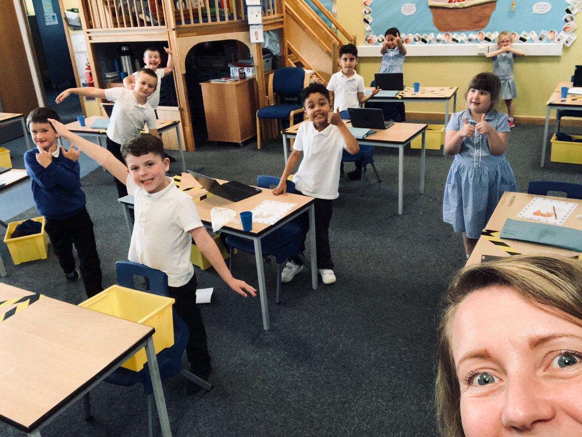 HighViewPlym's tweet photo. 🌈A huge well done to the Year 1 bubble, Group B. It has been my absolute pleasure to teach and get to know you all over the past few weeks. Mrs Lawrence. #bestbubble☺️ https://t.co/JjkO17XiHB