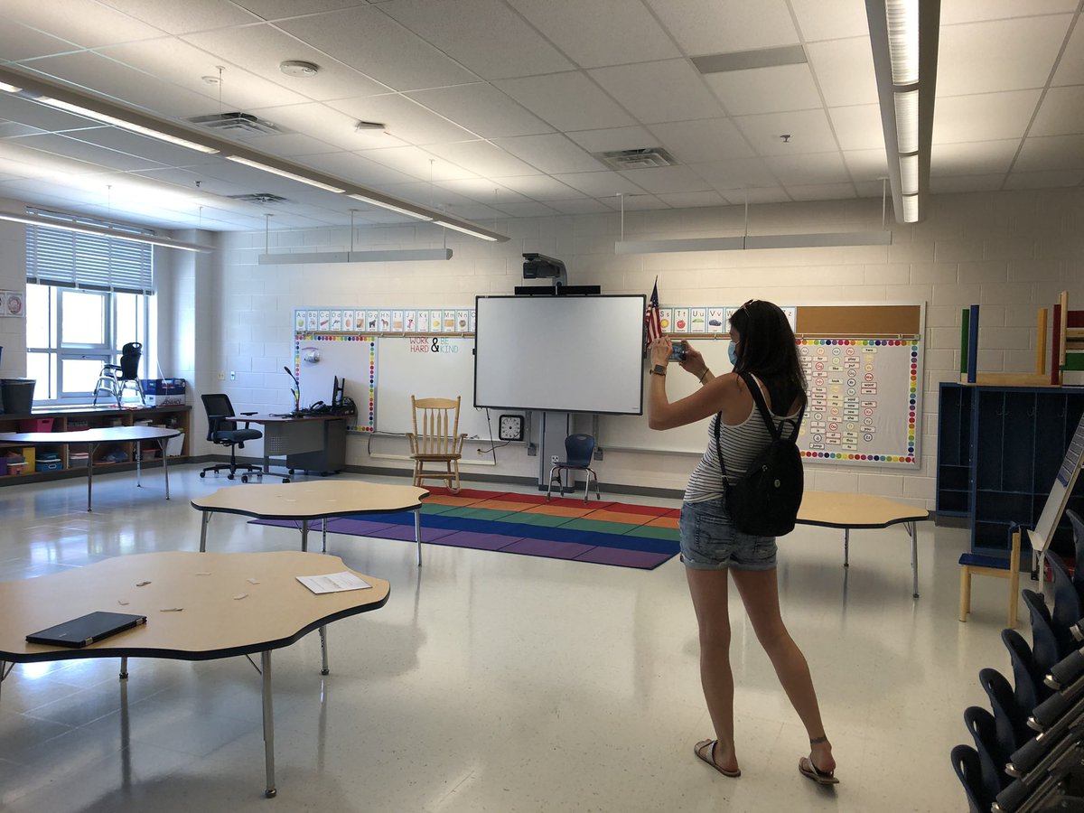 Afrospan's tweet photo. Our brand new Kindergarten teacher came in today to pick up a Chromebook. She received a tour using all socially distancing protocols. Welcome to Wayside ES, Marybeth!  @WaysideAdmin https://t.co/QaqaynvXna