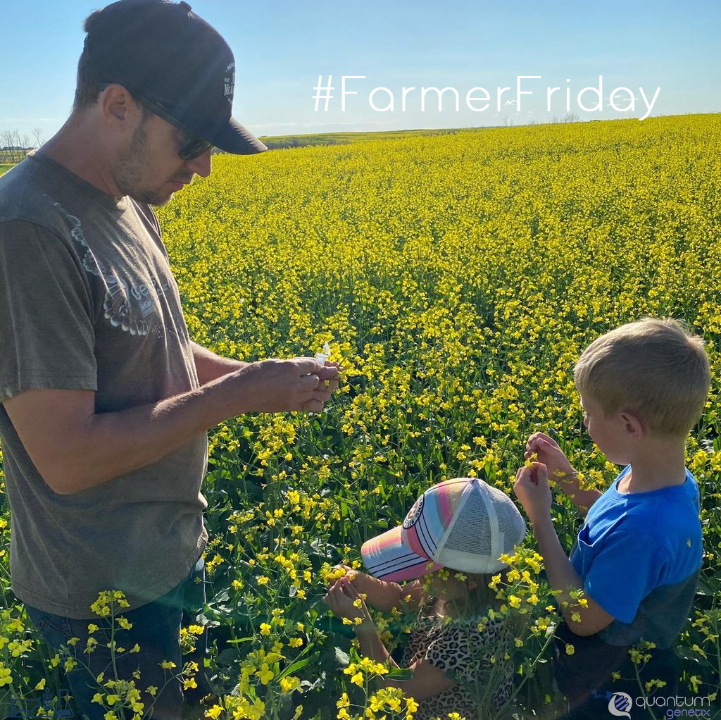 QuantumGenetix's tweet photo. #farmerfriday today featuring @Mac_Acres who entered our #qprotect #qgphotocontest sampling his #canola this year, thanks for sharing and testing! Have a great Friday, we hope to connect with you next week on the @AginMotion  online platform! #canola #friday #test #disease https://t.co/HHgt6yFczw