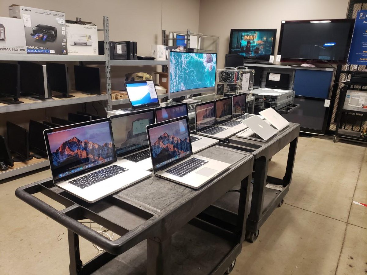 goodwillsa's tweet photo. Goodwill Electronics Store on #Google #DiscountElectronics
Large selection of Apple Macbook Computers!
2007-2012 Macbooks
From $49-$399!!
(210) 271-8806 β’ ElectronicStore@GoodwillSA.org
https://t.co/loFnEylYVj https://t.co/mcbJhHN0A5
