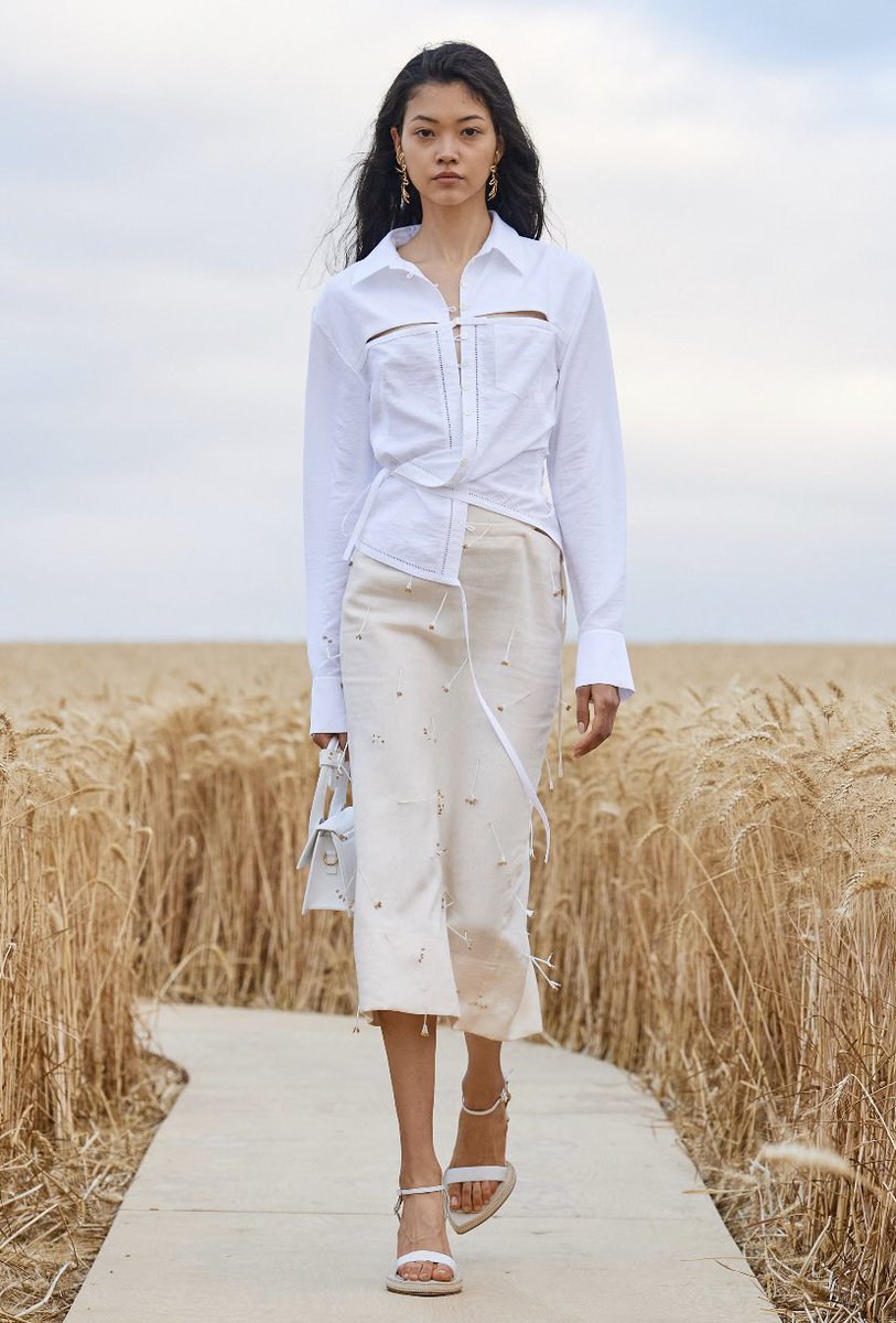 CelenaMorris's tweet photo. JACQUEMUS S/S 2021 https://t.co/m5gSmERs89