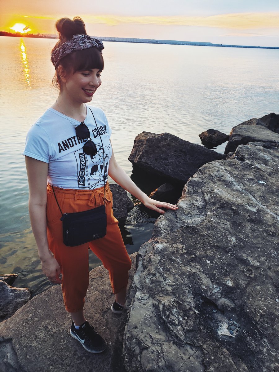 ihearthamilton's tweet photo. Today 2-3pm @933CFMU:

Music 🎧 @heatherjanssen / @Charlottecardin / @deadmau5 ft @TheNeptunes / @FastRomantics / Bad Crush / King Dice / @trixiemattel / @GarethJInkster / Simon Fallon / Dawson Forsey / @KHWs

Tune in 📻 https://t.co/stjToUu1J7 https://t.co/uxnH5zVIio