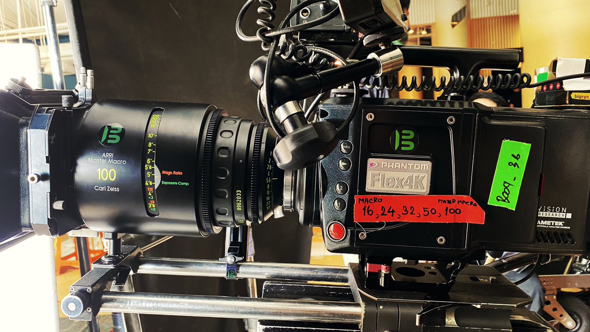 Tone02423804's tweet photo. Hello Slower 😎🎥 #cinematographer #cinematography #directoofphotography #dop #thaifilmcrew #visionresearch #phantomflex #phantomflex4k #carlzeiss #zeissmasterprime #masterprime #hedenwirelessfocus #hedencarat #setlife🎥 #setlife🎬 #setlife🎬 https://t.co/AqwEXcPCsu