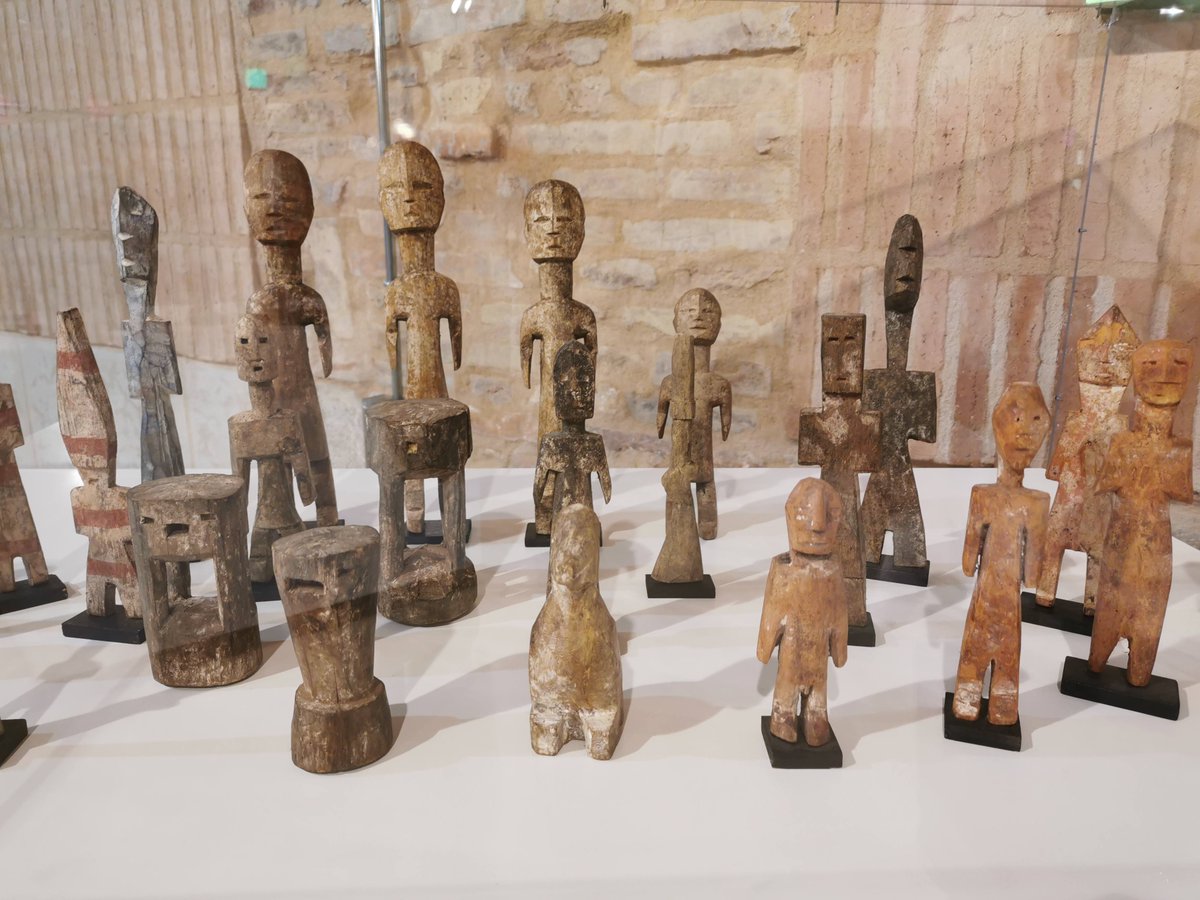 CultuRapita1's tweet photo. Fins al 30 d’agost es pot visitar al Museu de la Mar de l’Ebre l’exposició 'Onye obia: l’home vermell a l’Àfrica'. 

#CulturaRàpita20 #laRàpita365 

@ajlarapita @TurismeLaRapita @MuseuMarEbre @marfanta @museuterresebre @comerclarapita https://t.co/joyolr46ne