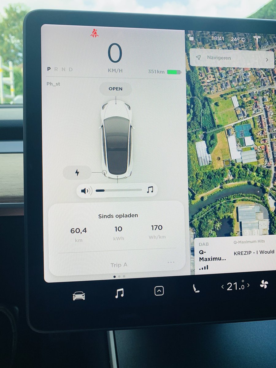 SP_MYP's tweet photo. Went to the 💈 barber. All highway at 75mph driving along with traffic. 🔥👌 #Tesla #lowconsumption for a performance , only 2.4€ for 60km😁. https://t.co/FlCAvCvUte