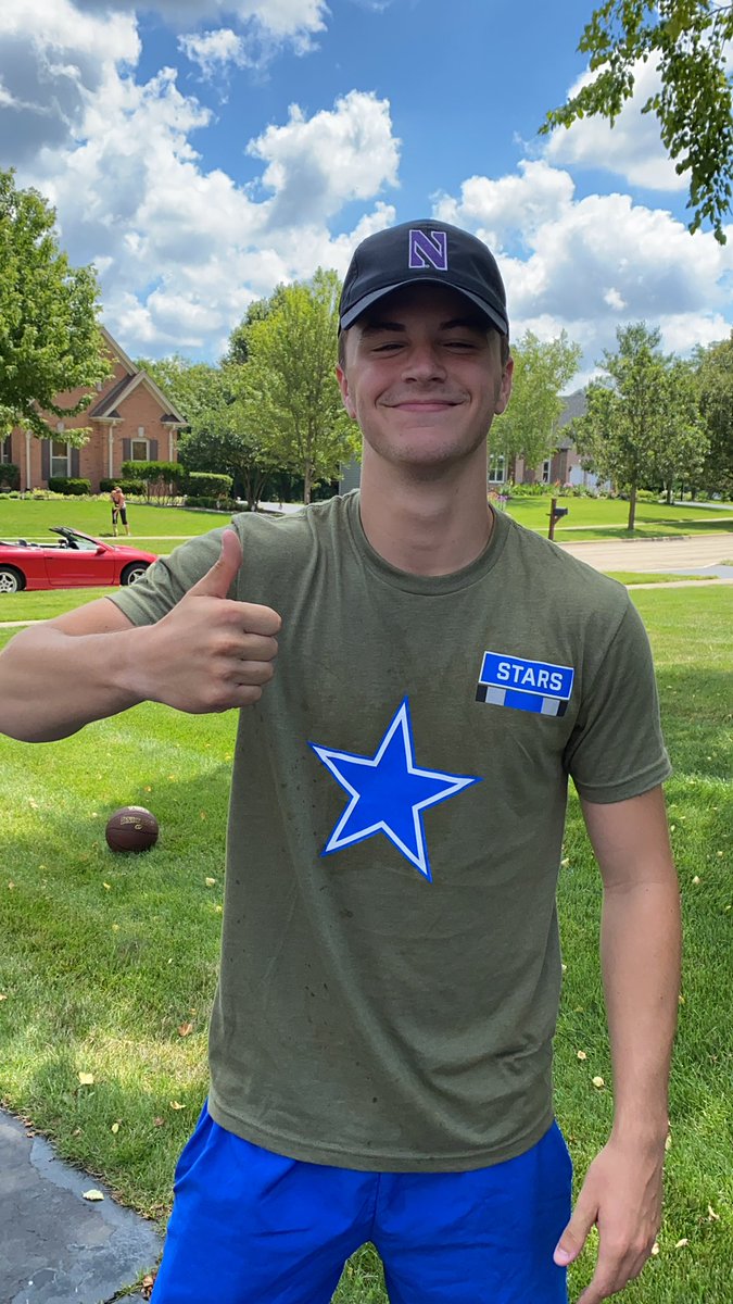 joey_curzon's tweet photo. Free car wash at Bastones house for scn selfless week!! 3601 chesapeake road!! @robertpomazak @Cover4SCN #selflessweek https://t.co/49qxB6i2Rs