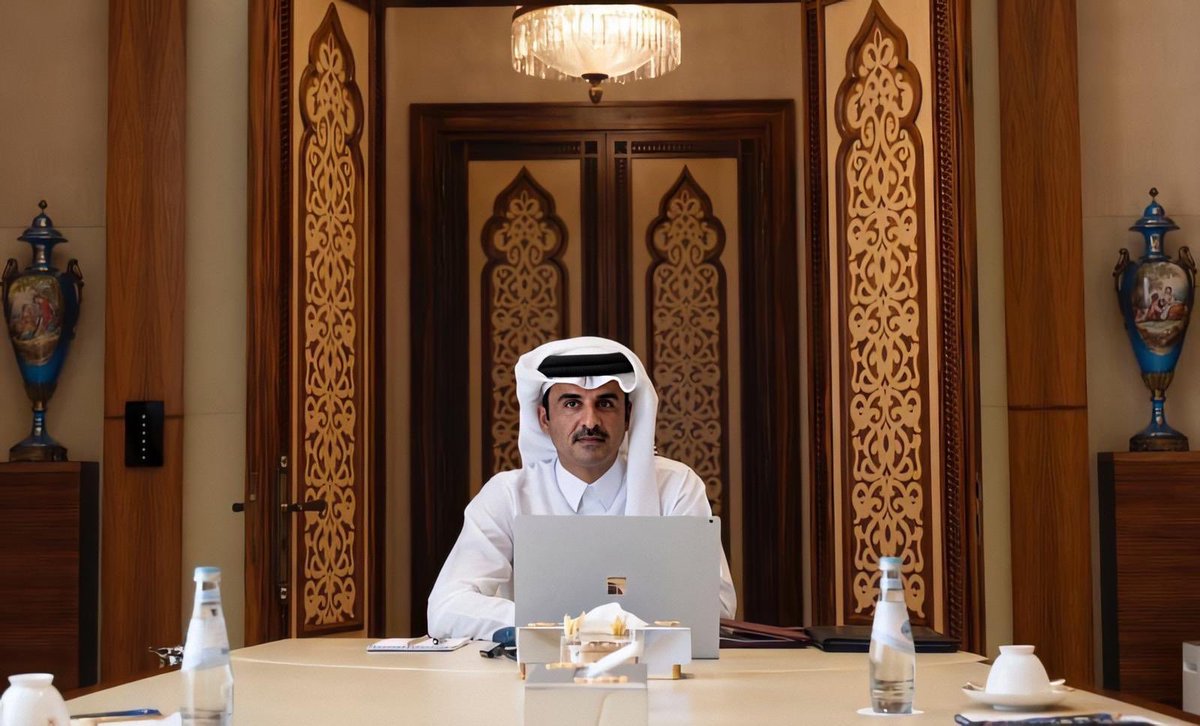 JoaanBinHamad's tweet photo. صاحب السمو أمير البلاد المُفدى عضو اللجنة الأولمبية الدولية يشارك اليوم في اجتماع الدورة الـ136 للجنة الأولمبية الدولية عبر تقنية الاتصال المرئي ..

@TamimBinHamad
@Olympics https://t.co/ygivDq40oc