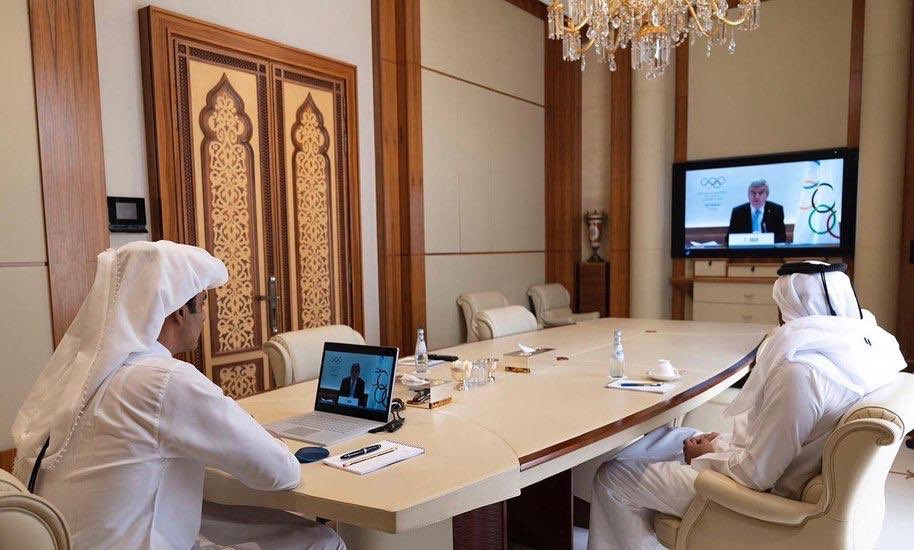 JoaanBinHamad's tweet photo. صاحب السمو أمير البلاد المُفدى عضو اللجنة الأولمبية الدولية يشارك اليوم في اجتماع الدورة الـ136 للجنة الأولمبية الدولية عبر تقنية الاتصال المرئي ..

@TamimBinHamad
@Olympics https://t.co/ygivDq40oc