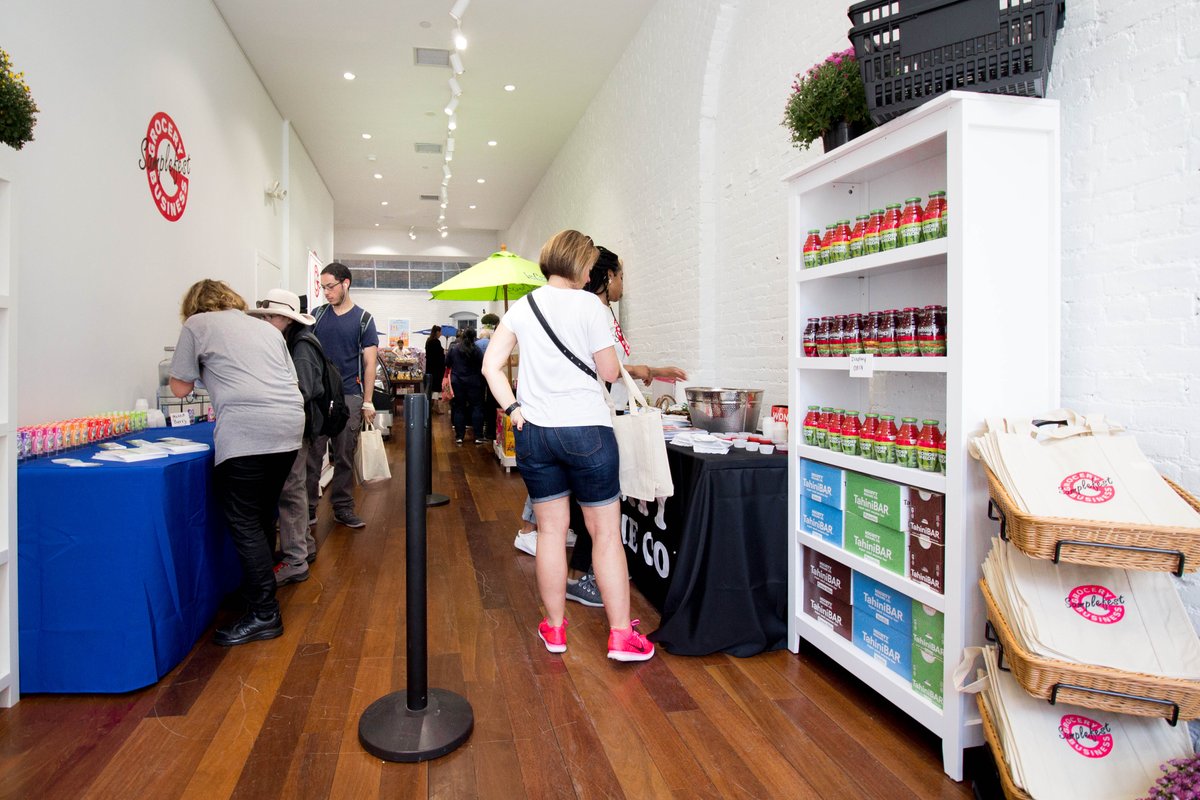 parasolpopup's tweet photo. Remember #Samplefest last September? Now that was fun! 
@WinsightGrocery https://t.co/nCfC1gZGNP
#Popup #SoHo #NYC https://t.co/9LRT98BrTG