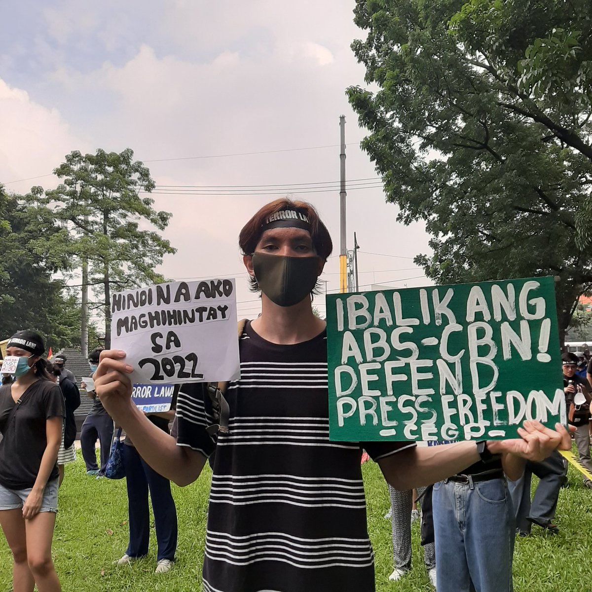 kadilemman's tweet image. Sure, na talaga yang Anti-Terrorism Law na yan? Final na talaga? Okay. Kasi hindi ako aatras sa laban eh. 

#JunkTerrorLaw
#FreeMassTesting
#MassPromotionNow
#AyudaHindiBala