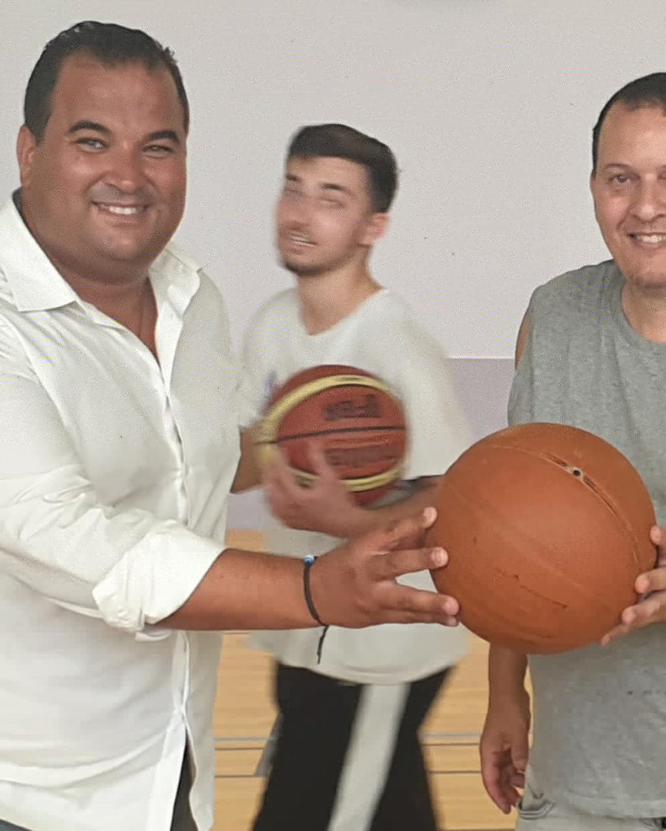 MossonBasket's tweet photo. Merci d'avoir consacré ce temps passé avec les jeunes. Vous avez entendu les problématiques du club, vous avez compris nos besoins. L'engagement des bénévoles ne peut pas se faire sans le soutien des institutions. Nous sommes confiants. https://t.co/j5t3WfbQQT