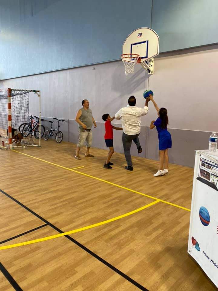 MossonBasket's tweet photo. Merci d'avoir consacré ce temps passé avec les jeunes. Vous avez entendu les problématiques du club, vous avez compris nos besoins. L'engagement des bénévoles ne peut pas se faire sans le soutien des institutions. Nous sommes confiants. https://t.co/j5t3WfbQQT
