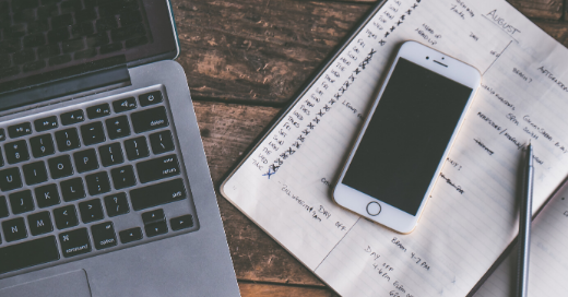 AffairsBureau's tweet photo. ¿Cómo será el futuro y la nueva normalidad para los emprendedores? @nestormarquez , consultor especializado en transformación digital de negocios, presenta algunas claves para afrontar los cambios.

🔗 Charla al completo en @SoyEntrepreneur : https://t.co/lQm4AdM4xt https://t.co/CK4bh8WqrZ
