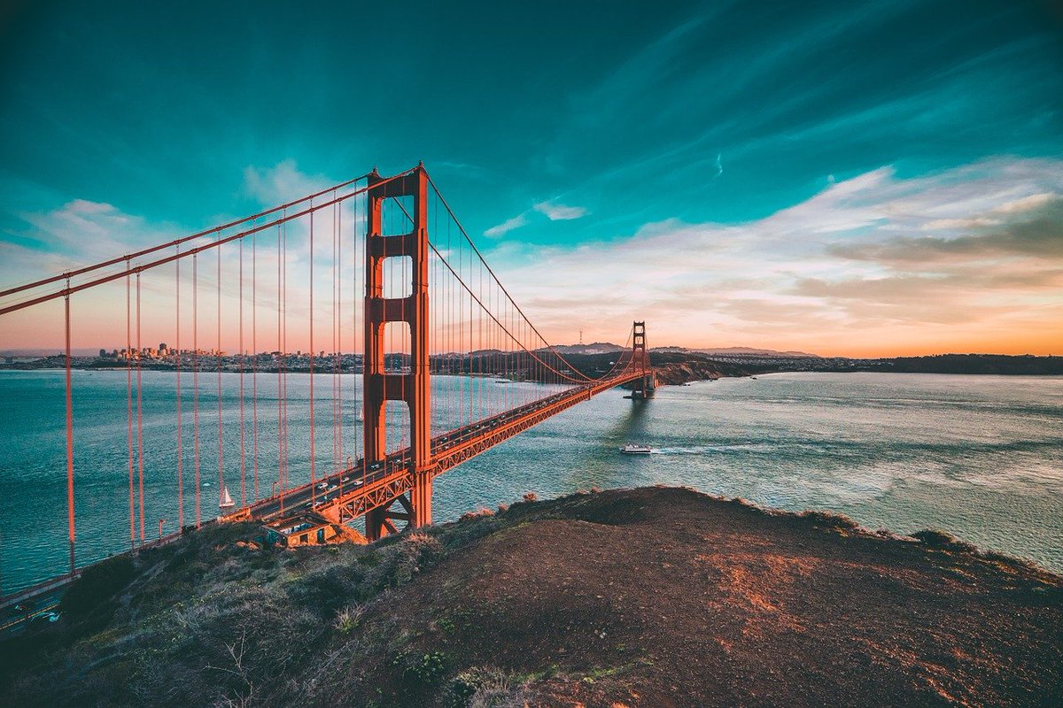 vbimmigration's tweet photo. USCIS estimates that about 9 million out of 13 million Green Card Holders in the US are eligible to naturalize. What is holding them back? English requirements, high cost of USCIS filing fees, fear of taking the test? Learn about the process &amp; find out.  https://t.co/v9IaxwpbLQ https://t.co/WJv6cNEd0c