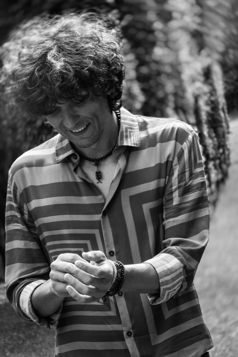 MetaErmal's tweet photo. Qualcosa succede.. https://t.co/hHeSyd9Cnu